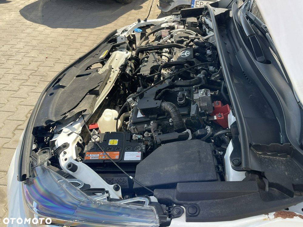 Toyota Corolla 1.8 Hybrid Active - 17