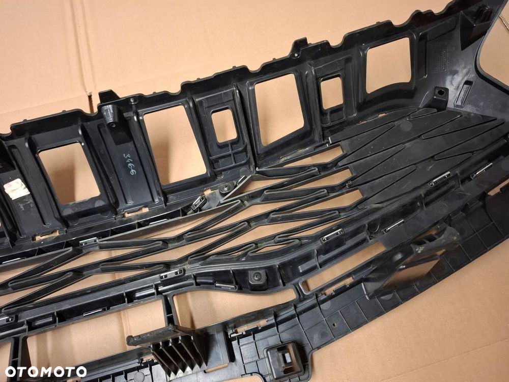 GRILL ATRAPA KIA CEED III LIFT ORYGINAŁ - 16