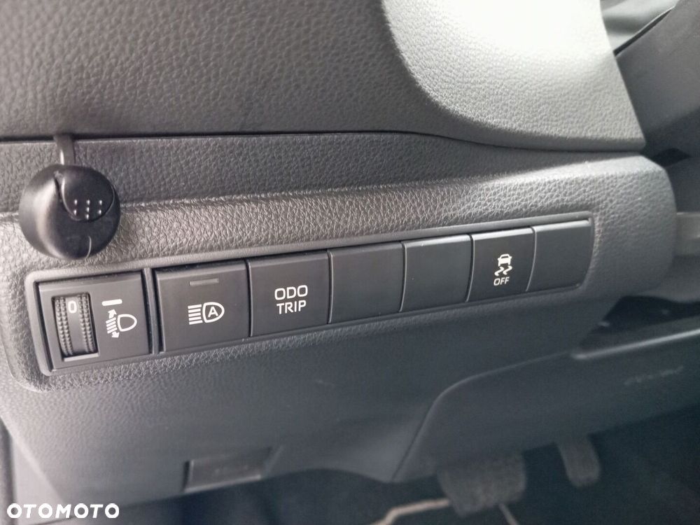 Toyota Corolla 1.8 Hybrid Comfort - 21