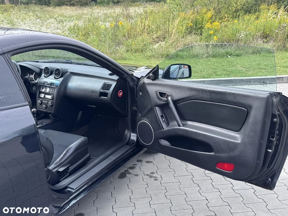 Hyundai Coupe - 13