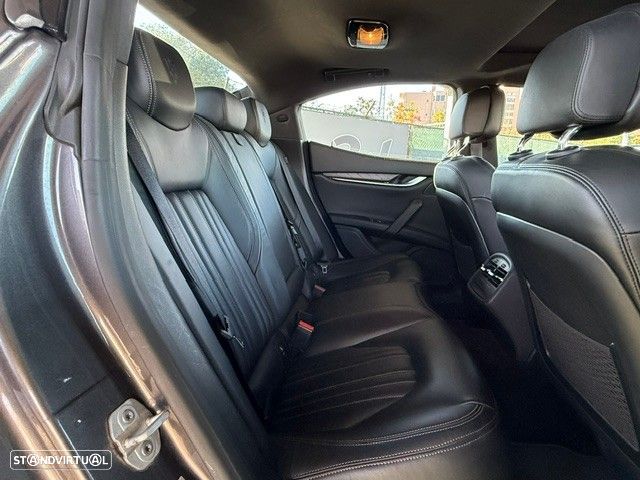 Maserati Ghibli 3.0 V6 - 27