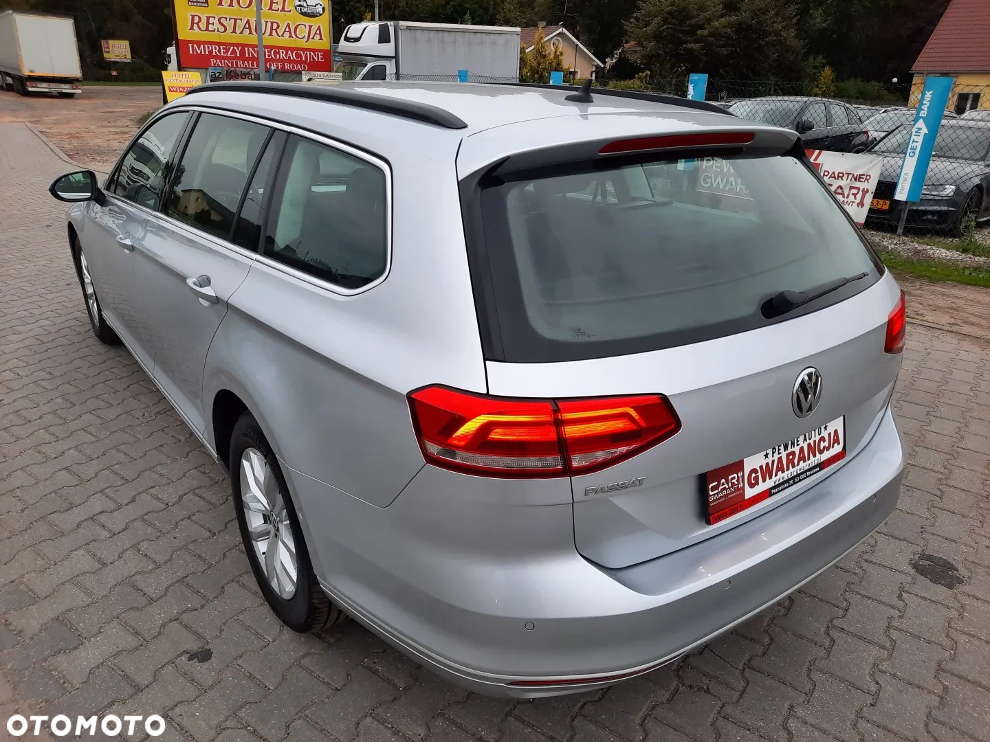 Volkswagen Passat Variant 2.0 TDI DSG (BlueMotion Technology) Comfortline - 10