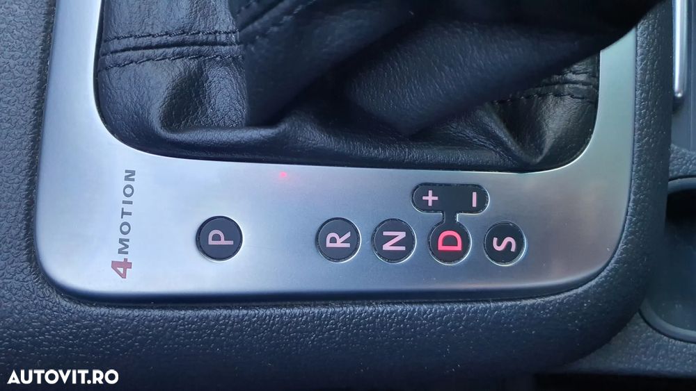 Volkswagen Tiguan 2.0 TDI 4Motion DSG Track & Field - 23