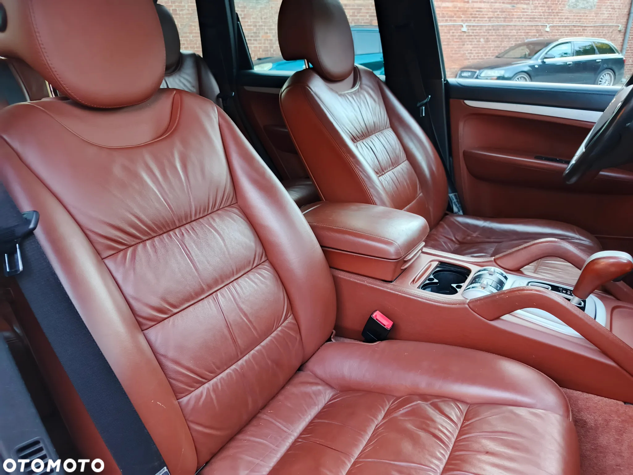 Porsche Cayenne - 20