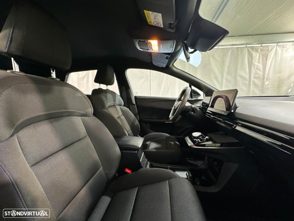 MG MG4 51 kWh Standard - 34