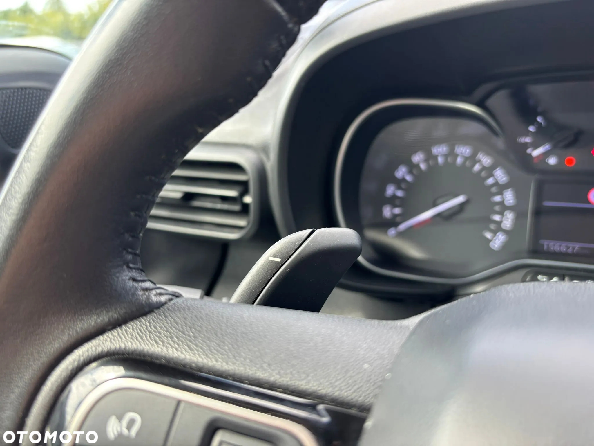 Citroën Berlingo XL 1.5 BlueHDI Shine S&S - 17