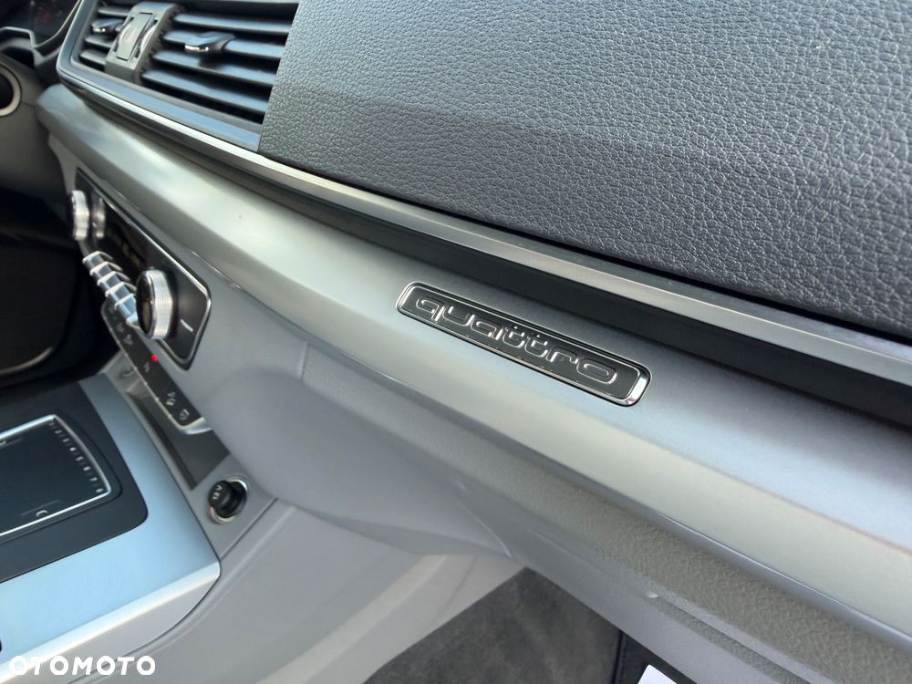 Audi Q5 40 TDI Quattro S tronic sport - 24