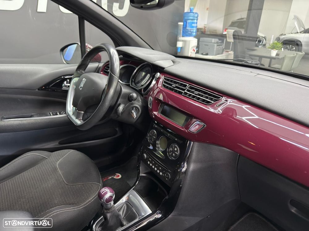 Citroën DS3 1.6 HDi Airdream So Chic - 12