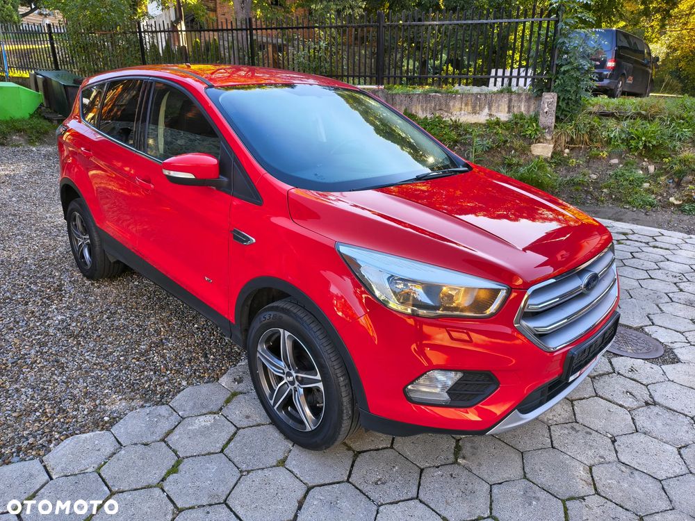 Ford Kuga - 2