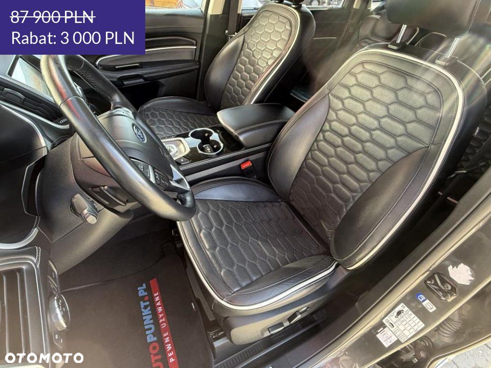 Ford S-Max - 13