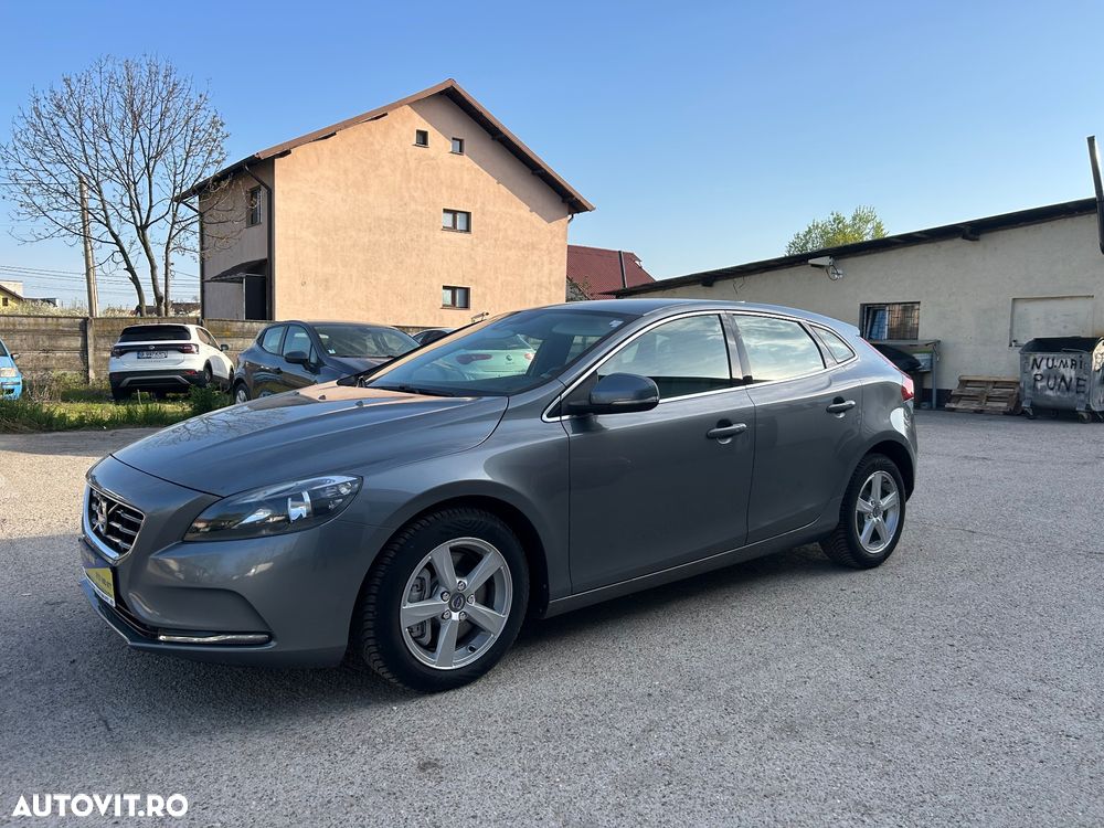Volvo V40 D4 VEA Momentum - 8