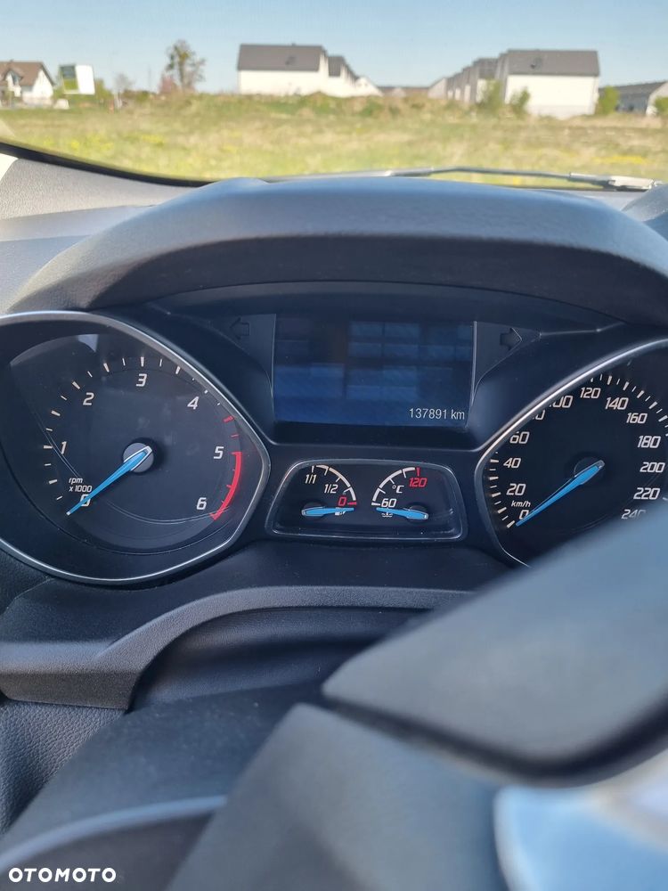 Ford Kuga ver-2-0-tdci-fwd-titanium - 4