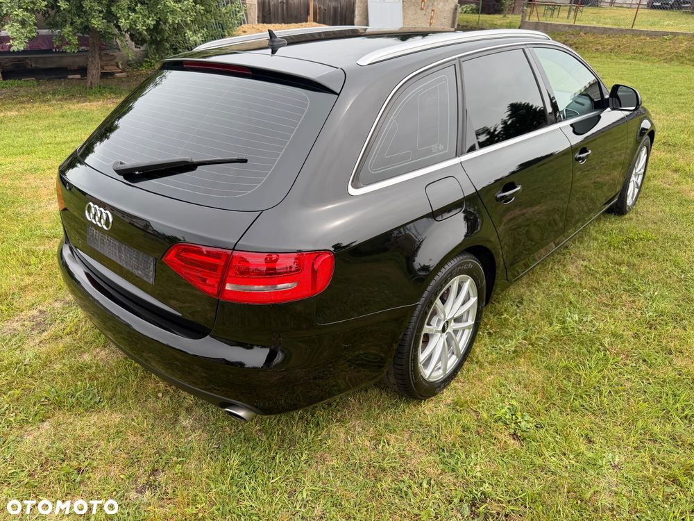 Audi A4 Avant 3.0 TDI DPF clean diesel quattro tiptron Attraction - 5