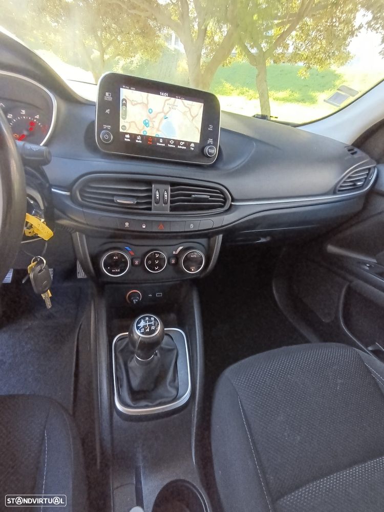 Fiat Tipo Station Wagon 1.3 MultiJet - 33