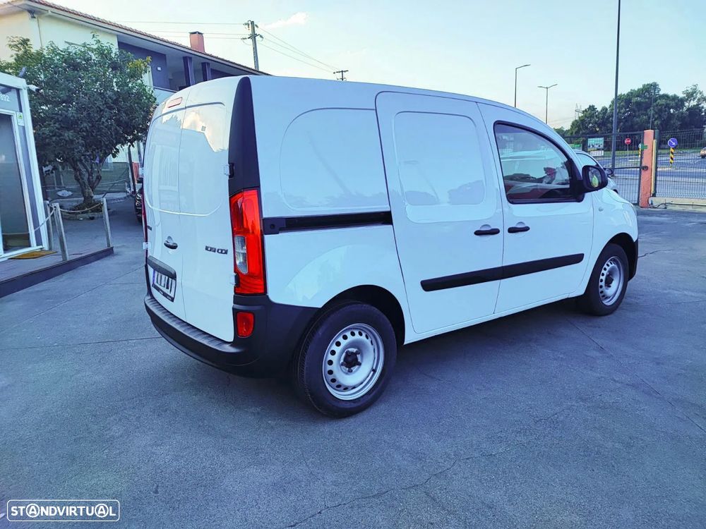 Mercedes-Benz CITAN 109 c/ câmara traseira - 6