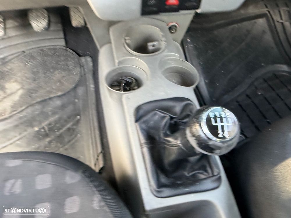 VW New Beetle 1.9 TDi Highline - 14