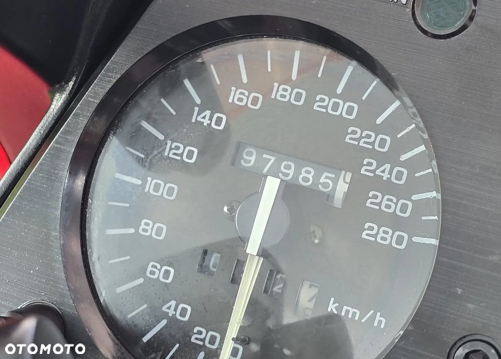 Honda VFR - 21
