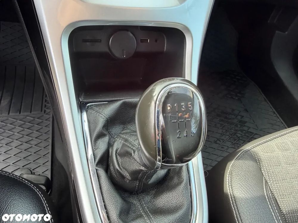 Opel Astra 1.4 Turbo Edition - 23