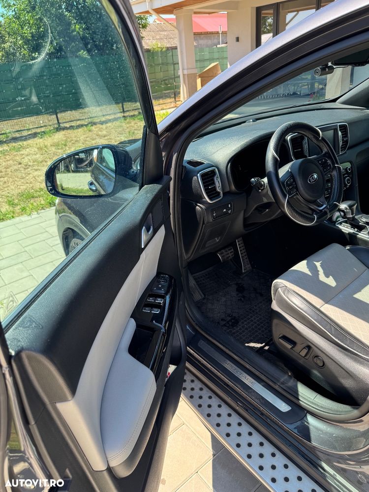 Kia Sportage 1.6 T-GDI 7DCT 4x4 GT Line - 10