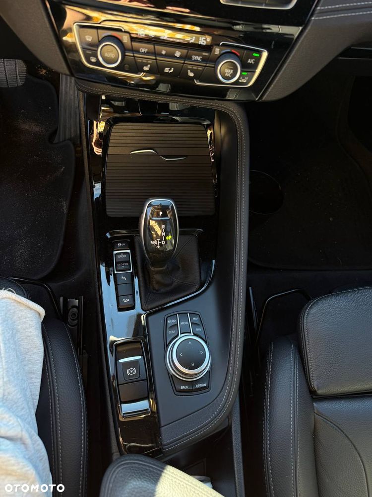 BMW X2 M35i Edition GoldPlay - 14