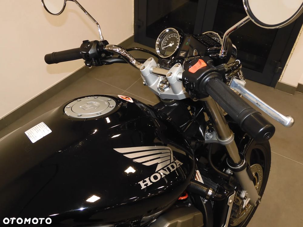 Honda Hornet - 17