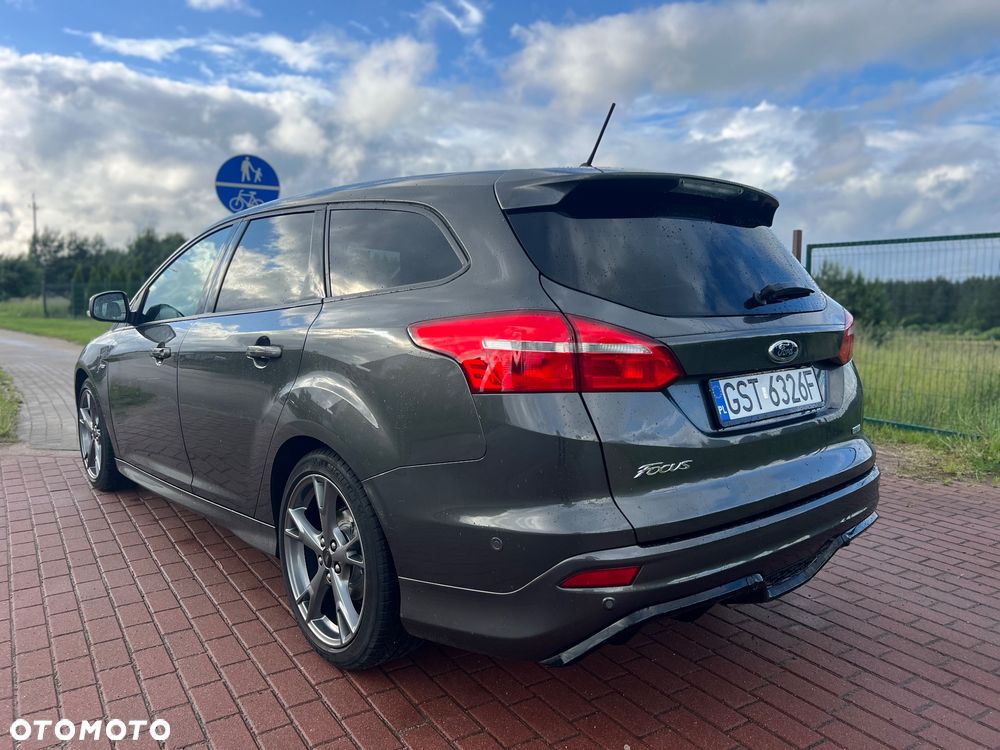 Ford Focus 1.0 EcoBoost ST-Line Black ASS - 4