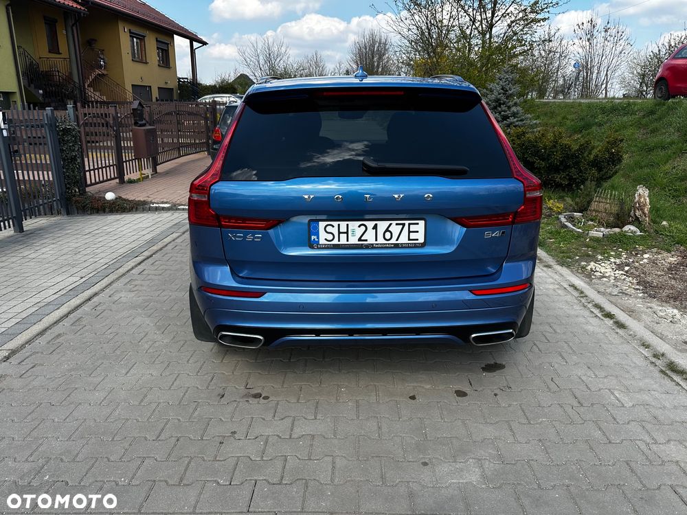 Volvo XC 60 B4 D R-Design - 4