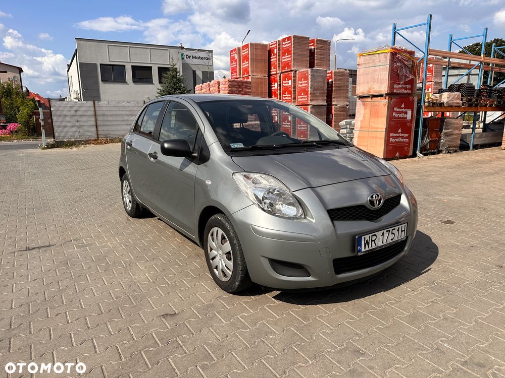 Toyota Yaris 1.0 Luna A/C - 1