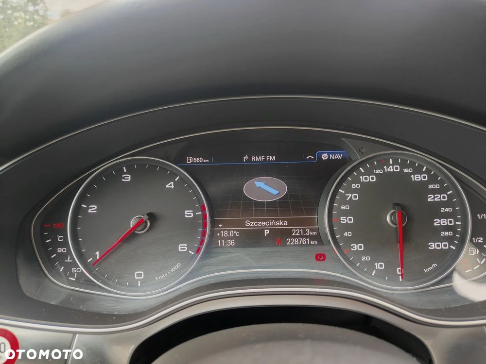 Audi A6 Avant 2.0 TDI DPF multitronic - 9