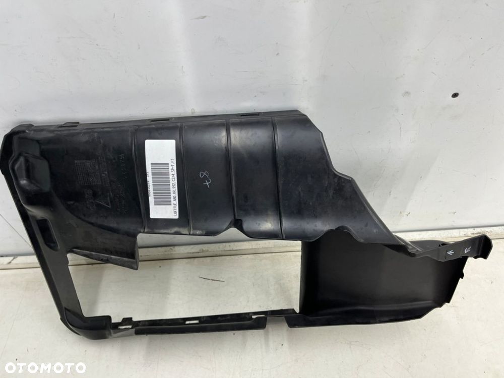 Osłona chłodnicy Porsche 911 VIII Porsche 992 19r.- PRAWY wlot kierownica powietrza 992145928b - 2