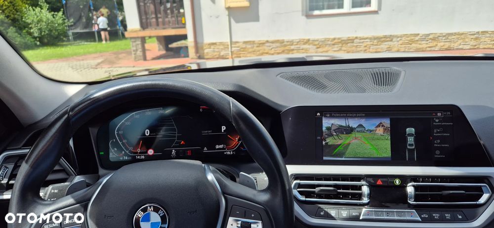 BMW Seria 3 320d mHEV - 2