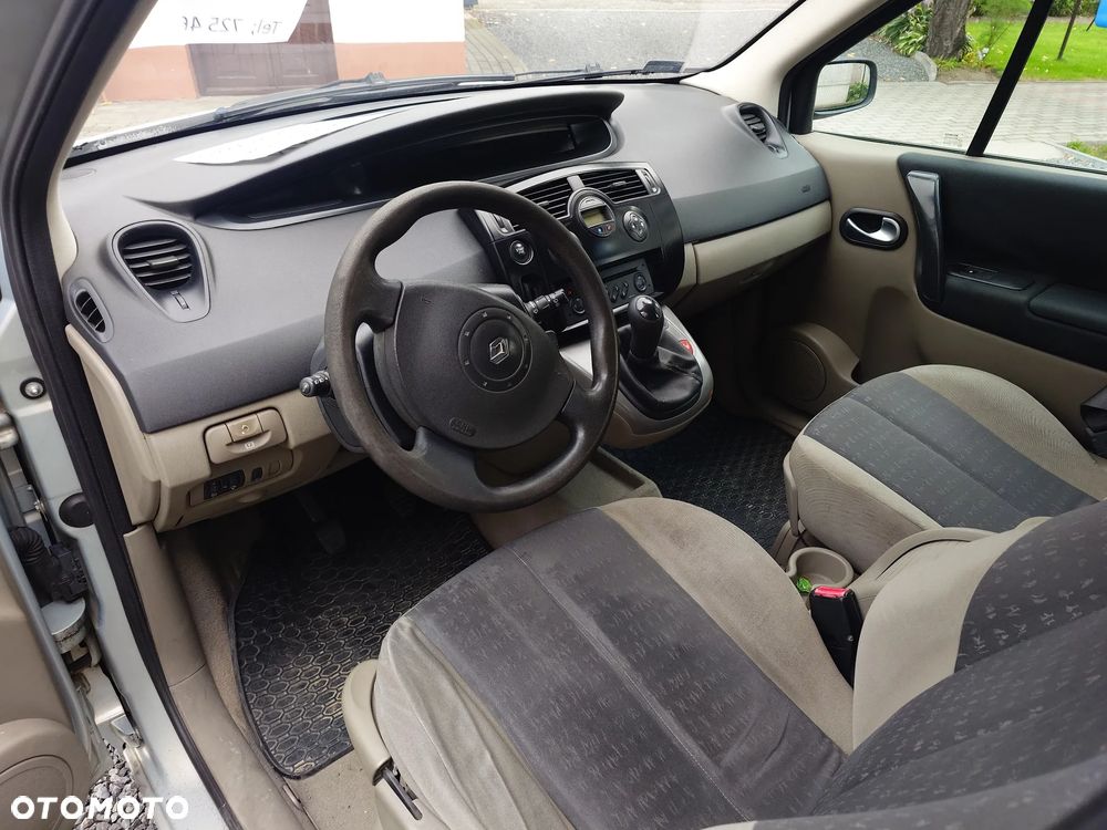 Renault Scenic 1.6 Confort Authentique - 3