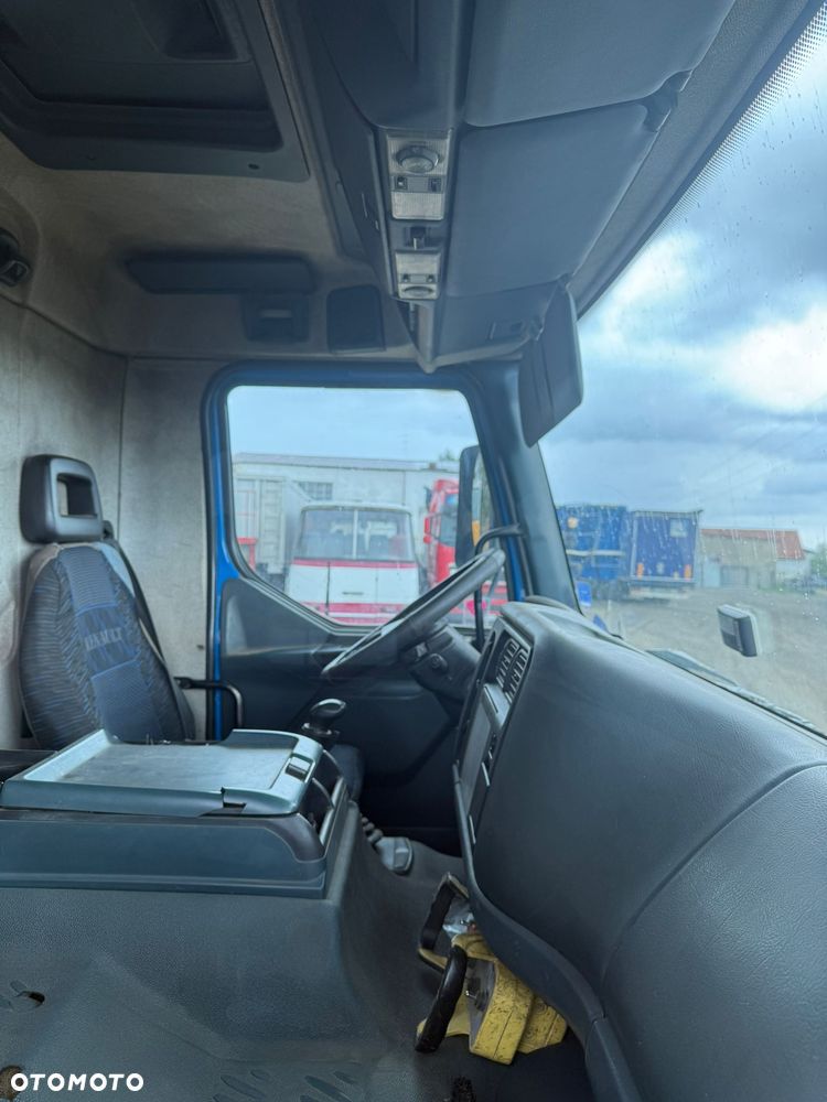 Renault PREMIUM - 8
