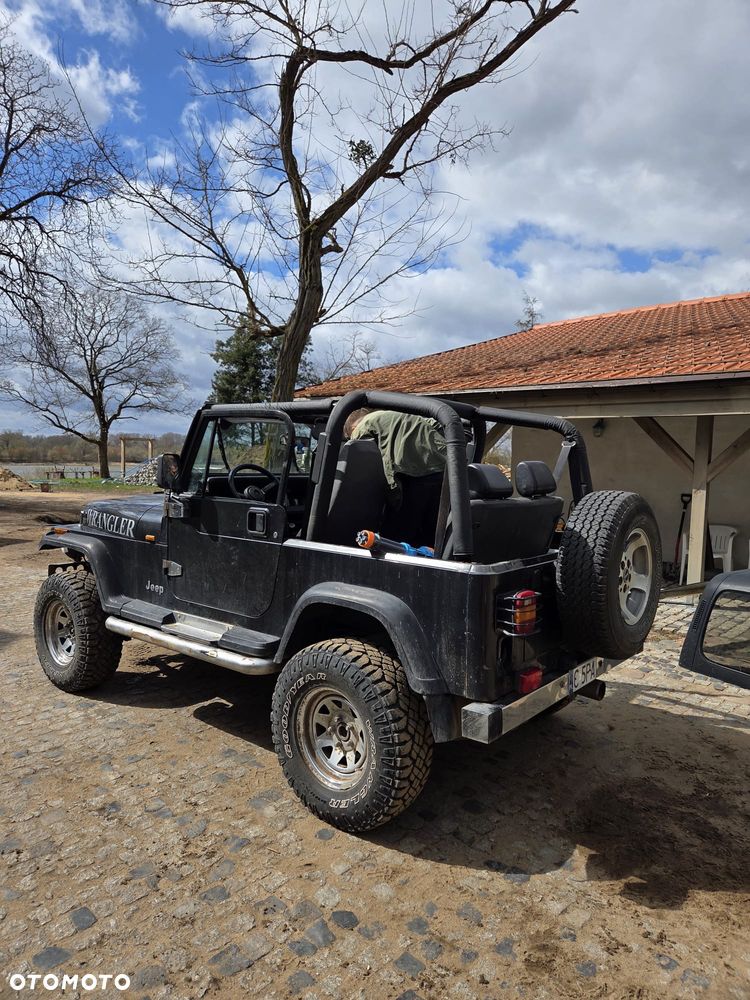 Jeep Wrangler 2.5L - 2