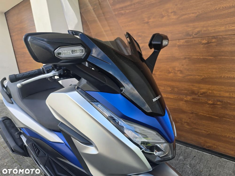 Honda NSS - 24