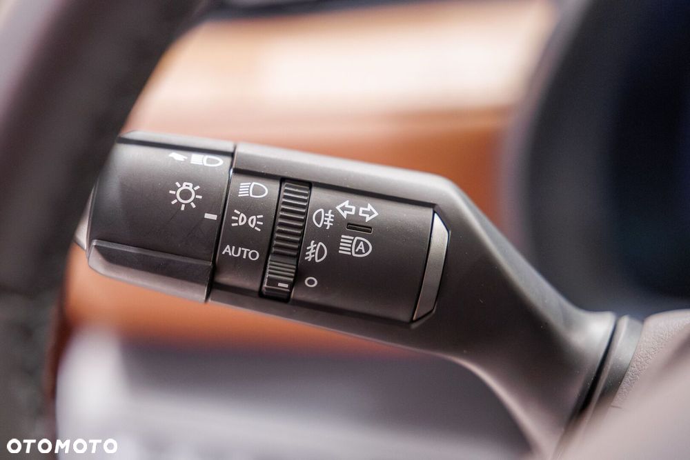 Lexus LBX 1.5 Hybrid Relax AWD - 37