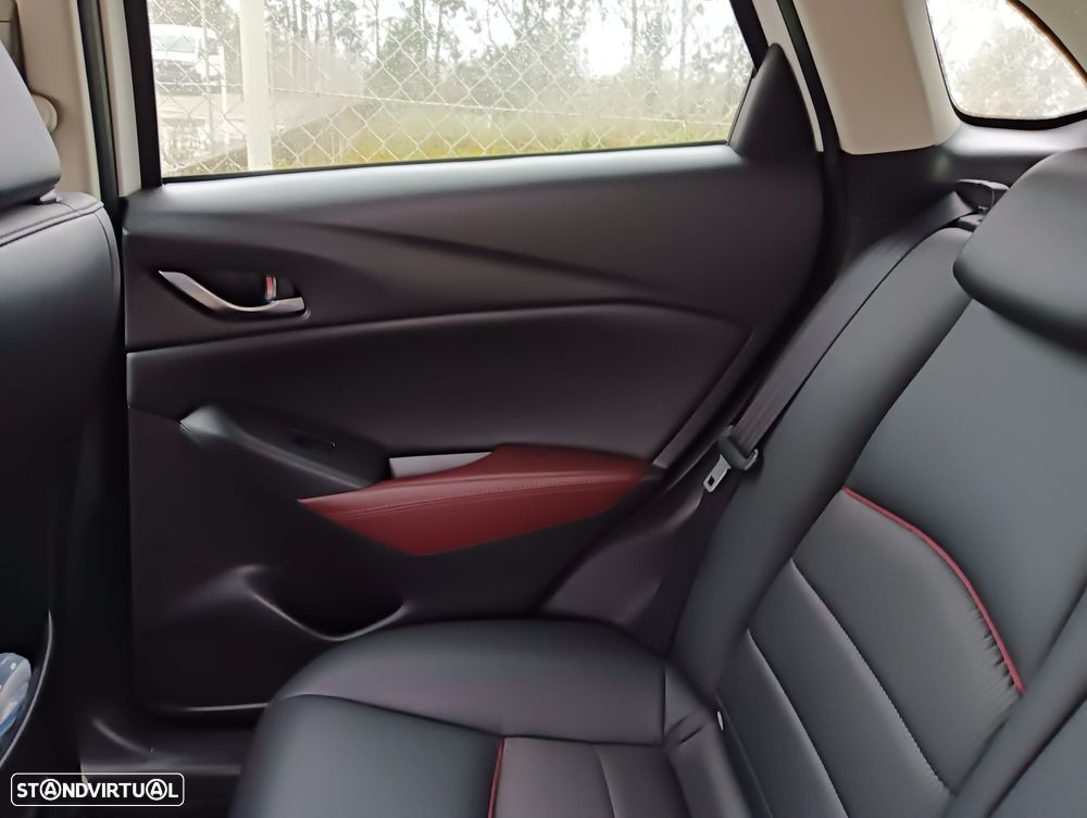 Mazda CX-3 1.5 Sky.Evolve HS - 8