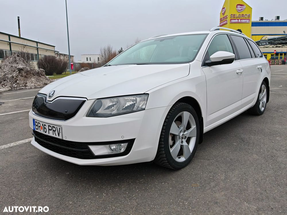 Skoda Octavia 1.6 TDI DPF DSG Classic - 1