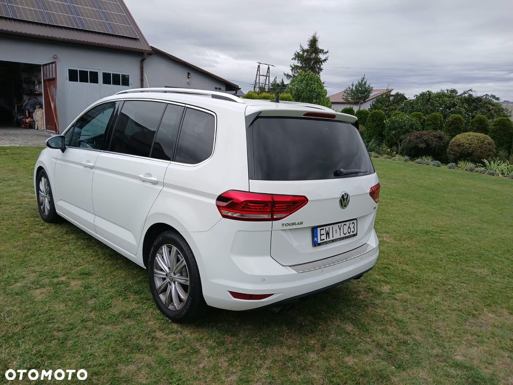 Volkswagen Touran 2016 photo 4