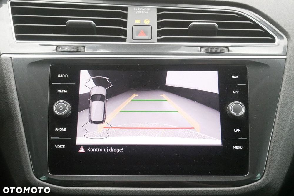 Volkswagen Tiguan 2.0 TDI Life DSG - 23