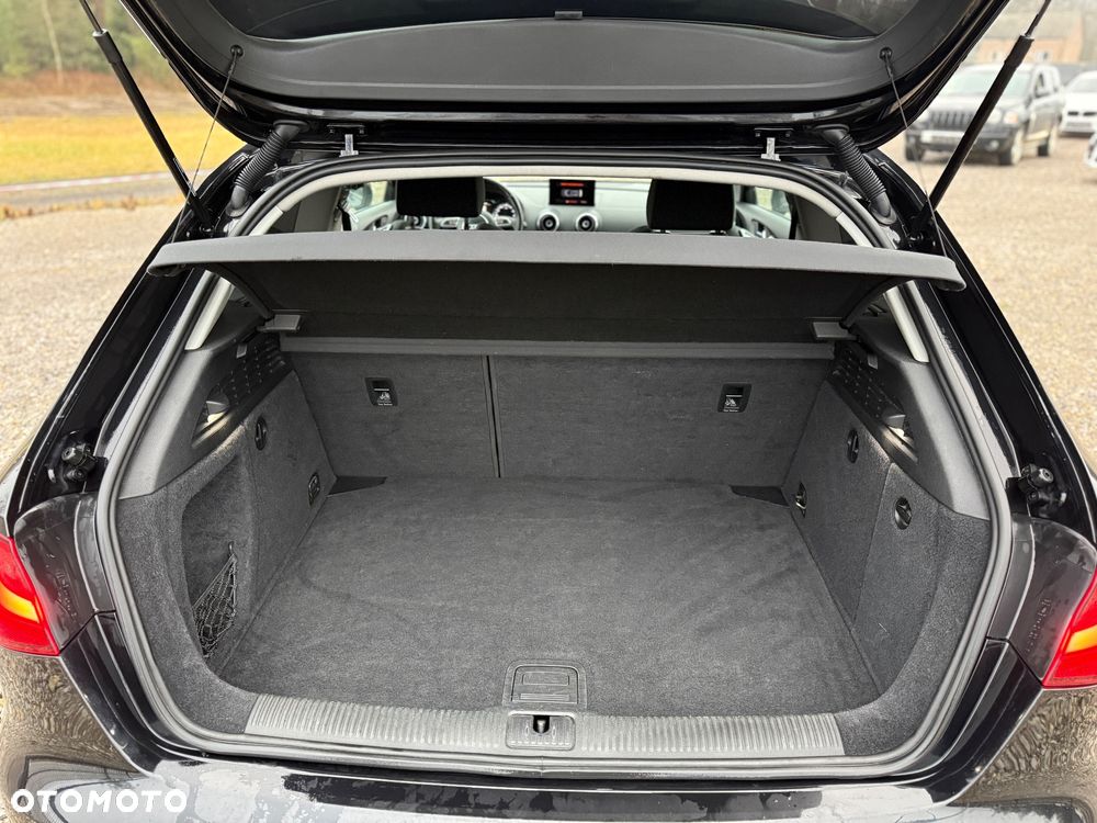 Audi A3 3-drzwiowe 2.0 TDI S line Sportpaket - 12