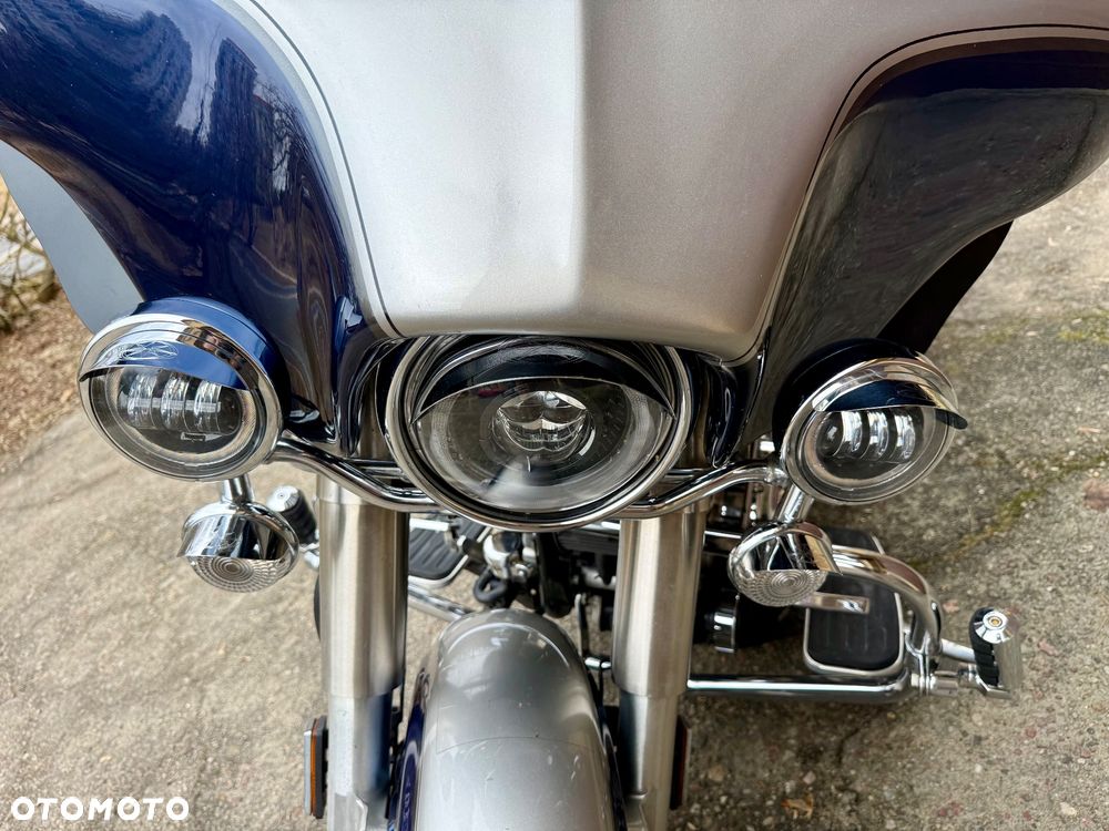 Yamaha Road Star - 25