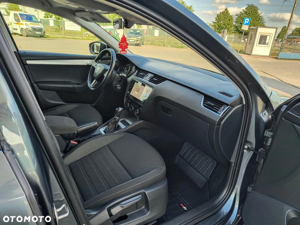 Skoda Octavia 2.0 TDI DSG Ambition - 7