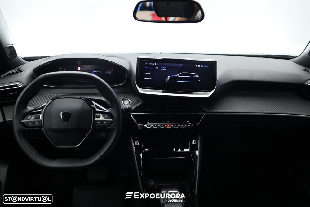 Peugeot e-2008 Allure - 9