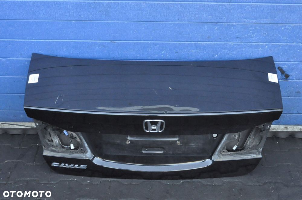 HONDA CIVIC VIII SEDAN KLAPA BAGAŻNIKA TYŁ TYLNA - 1