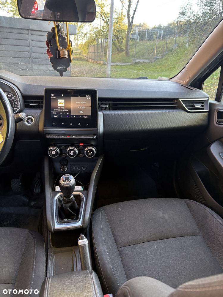 Renault Clio - 12