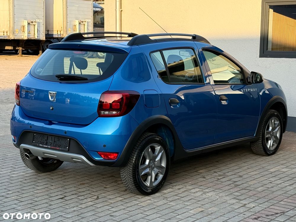 Dacia Sandero Stepway TCe 90 (S&S) Celebration - 14