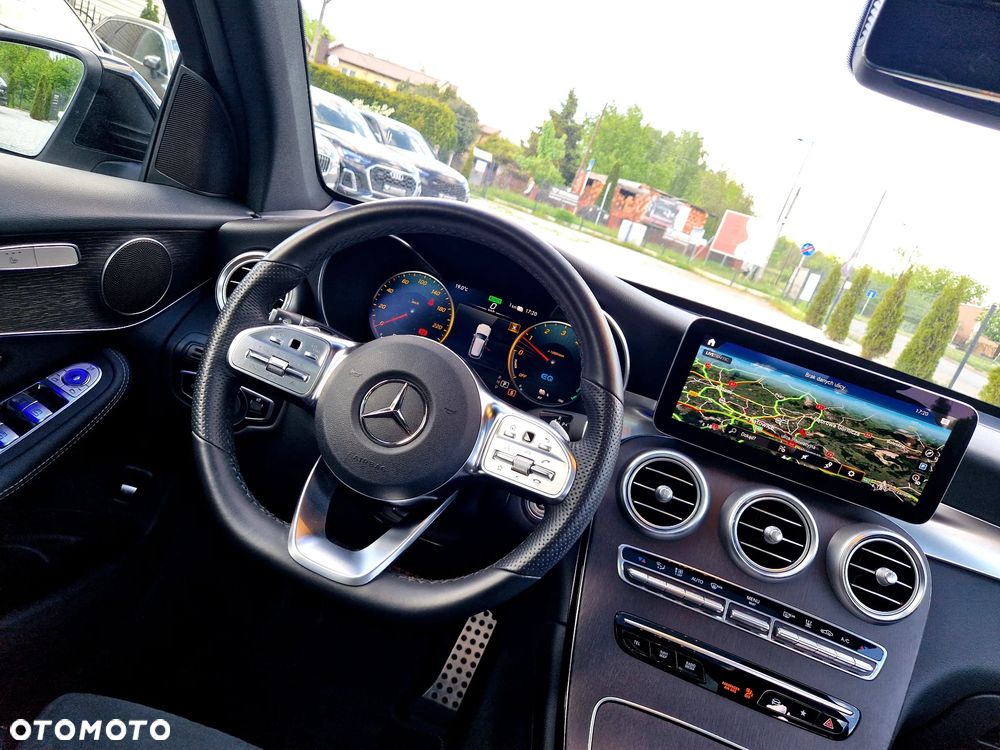 Mercedes-Benz GLC 300 de 4Matic 9G-TRONIC AMG Line Plus - 20