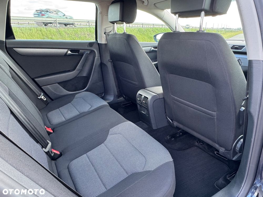Volkswagen Passat 1.4 TSI BlueMotion Technology Exclusive - 26