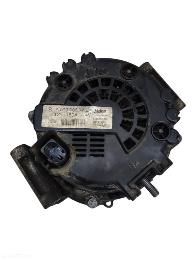 MERCEDES E KLASA W212 2.2 CDI  ALTERNATOR  A0009067702 - 3